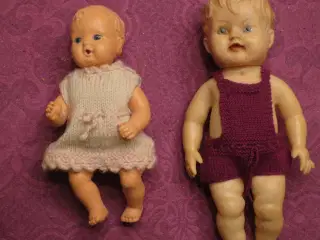 2 gamle dukker