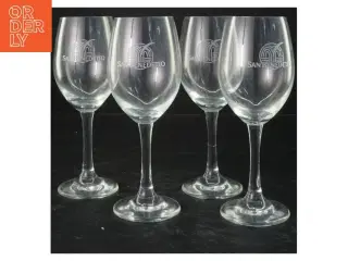 San Benedetto vinglas sæt fra San Benedetto (str. 19x7 cm)