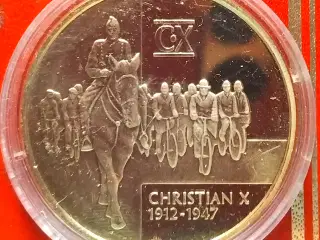 DANMARKS REGENTER CHRISTIAN X 1912 - 1947 FORGYLDT