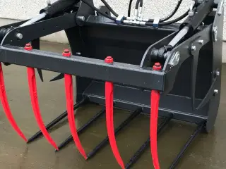 - - - Siloklo Bredde 1,0m-1,6m Volumen 0,55m3-0,85m3 Siloklo med 2 cylindere og løse tænder