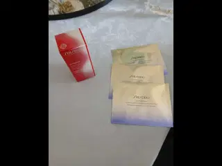 Ny Shiseido ansigts serum inkl øjenmasker