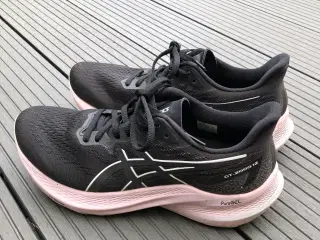 Asics løbesko dame str. 39,5