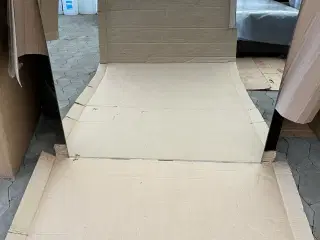 spejl til badeværelse