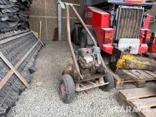 Pladevibrator Stampe SV400