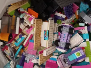6 KG LEGO MED PLADER, FIGURER, BILER, LEGO & BROCH