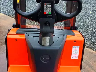 FLOT BT STACKER