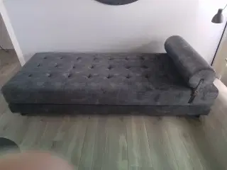 Daybed grå