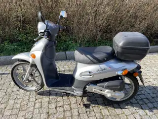 Kymco People 50T