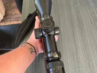Zeiss kikkert zeiss victory  3x12x56 Asv klik tårn