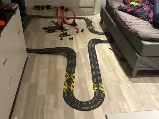  Giant Race track