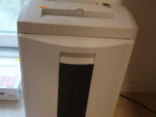 Makuleringsmaskine HSM Classic 102.2