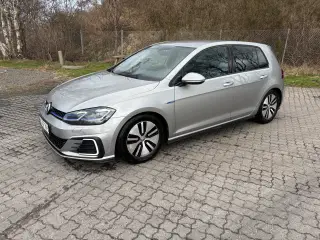 Fin VW Golf GTE 1,4 Tsi 204hk DSG