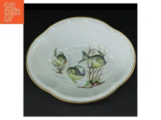 Porcelænsskål med fugledekor fra B&G (str. 22 x. 17 cm. h. 5,5 cm)