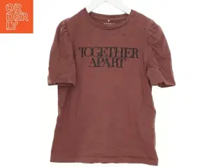 T-Shirt fra Name It (str. 152 cm)