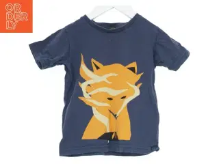 T-shirt med rævetryk fra Muzej Jugoslavije (str. 104)