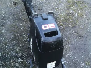 Suzuki 30hk 2takt år: 2006 ekstra langtben.