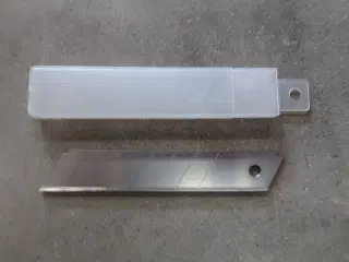 100 pk. Blade til Hobbykniv 90mm - 5 stk. i hver