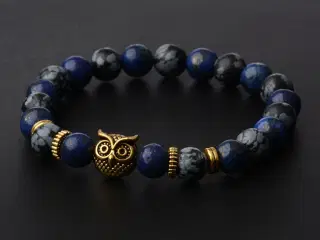 Armbånd i blå lavasten-Charm:UGLE