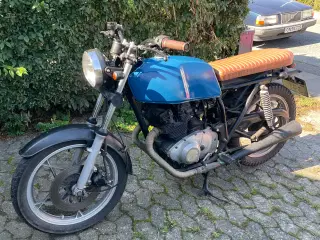 Suzuki GSX 250 (Årgang 1982)