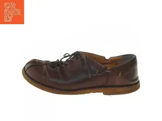 Brune lædersko fra Angulus fra Angulus (str. længde 28 cm)