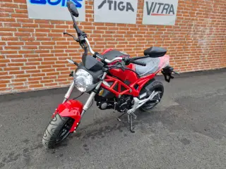 Skymoto Lille Monster 30km/t knallert 4 gear