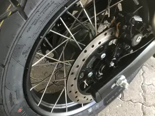 Himalayan 450 Kamet White