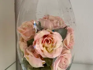  Vase med sølvkant 