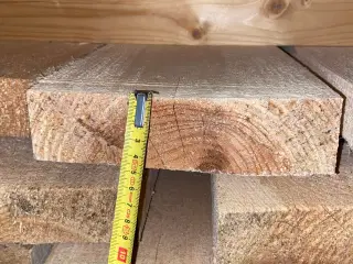 Tømmer 5 x 20 cm længde 3,6 mtr. 
