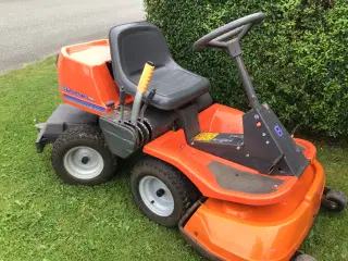 Husqvarna Rider 850 havetraktor