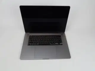 Apple Macbook Pro 16"