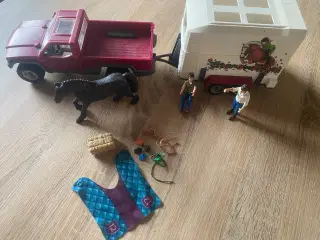 Schleich bil med hestetrailer