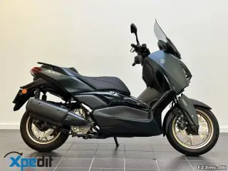 Yamaha X-Max 300 Tech Max