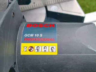 Bosch proffesionel kap- og geringssav på Bosch bor