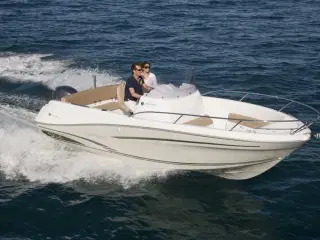 Jeanneau Cap Camarat 6.5 CC