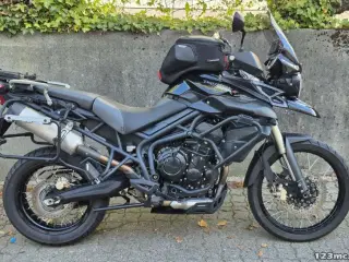 Triumph Tiger 800