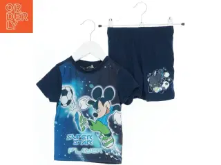 Mickey Mouse T-shirt og shorts sæt fra Disney (str. 92)