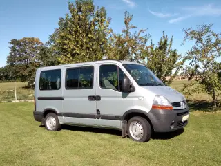Renault Master T28 Handicapbil
