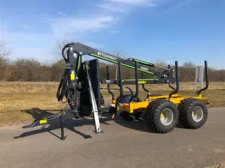 FTG Forest  FB 100 med 6,9m kran