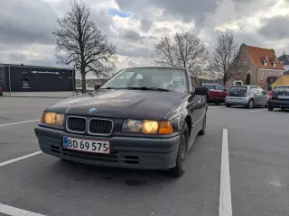 Veteranbil BMW 316i Compact