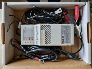 Automatisk batteri-lader til MC
