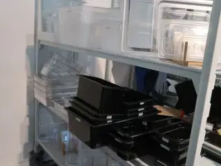 Kantiner og låg
