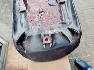 gammel yamaha sæde