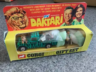Corgi Toys Gift set 7 Land Rover 109 W.B. Daktari