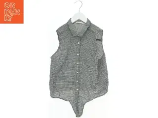 Kortærmet ternet skjortebluse fra H&M (str. 170)
