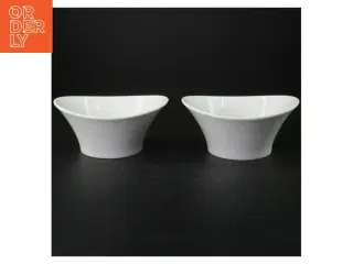 Porcelæns skåle fra Zwilling (str. Ø. 16 x. 14 cm. h. 6 cm)