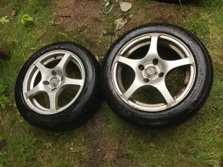 2 Bil Helårsdæk 185,55,R15,82H med 6mm Dækmønster 