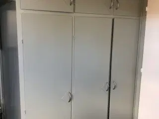 Retro skabslåger