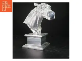 Hestehoved skulptur i metal (str. 40x35 cm)