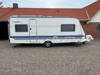 Hobby campingvogn med mover