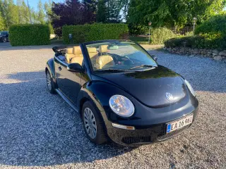 VW Beetle NEW Cabriolet 1.6 benzin
